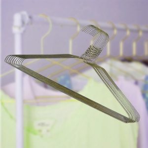 Brown Plain Hangers, 13G, Box of 500